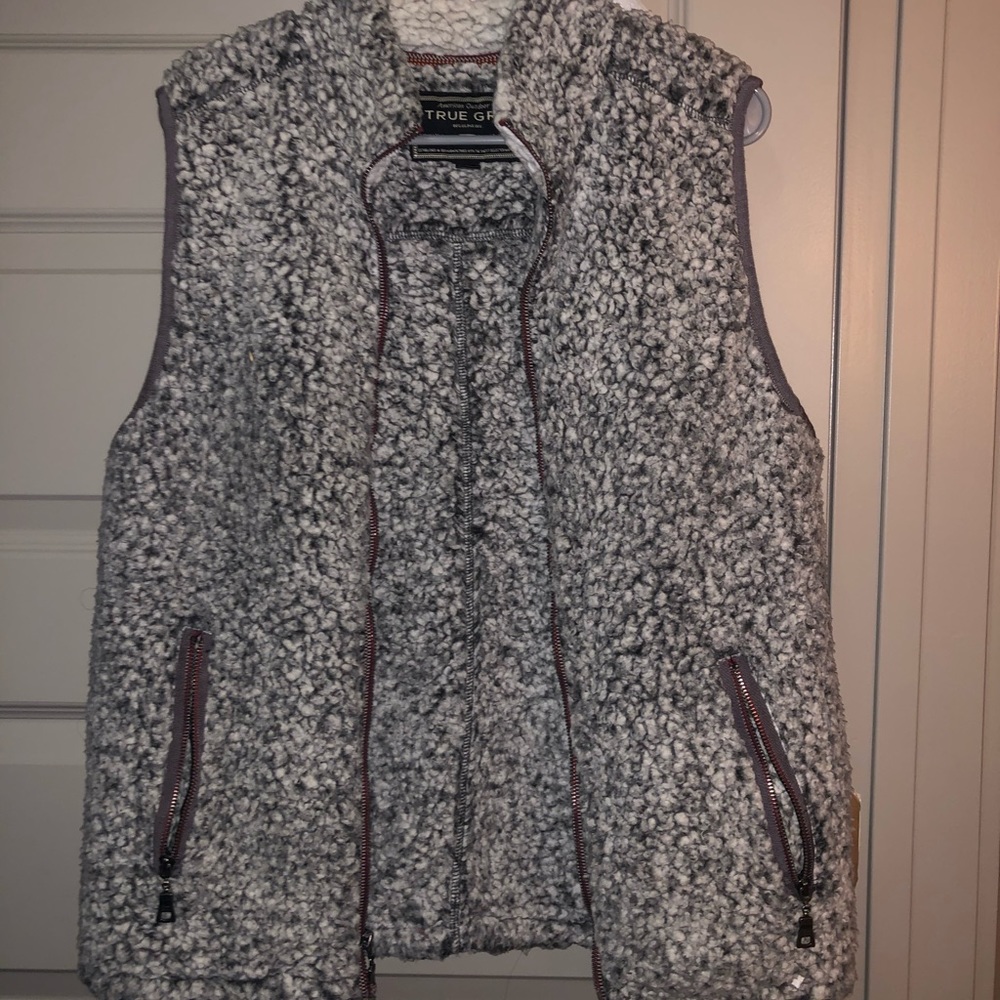 True Grit Frosty Tipped vest